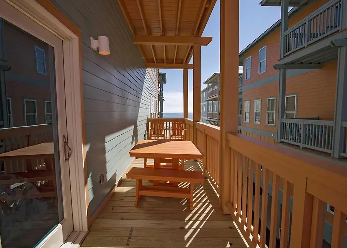 Breezyville Northeast Sun 12br *