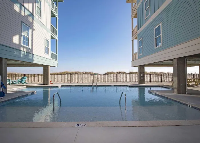 Breezyville Northeast Sun 12br Gulf Shores