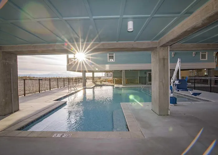 Breezyville Northeast Sun 12br Gulf Shores