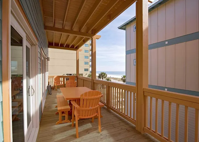 Breezyville Northeast Sun 12br Holiday home